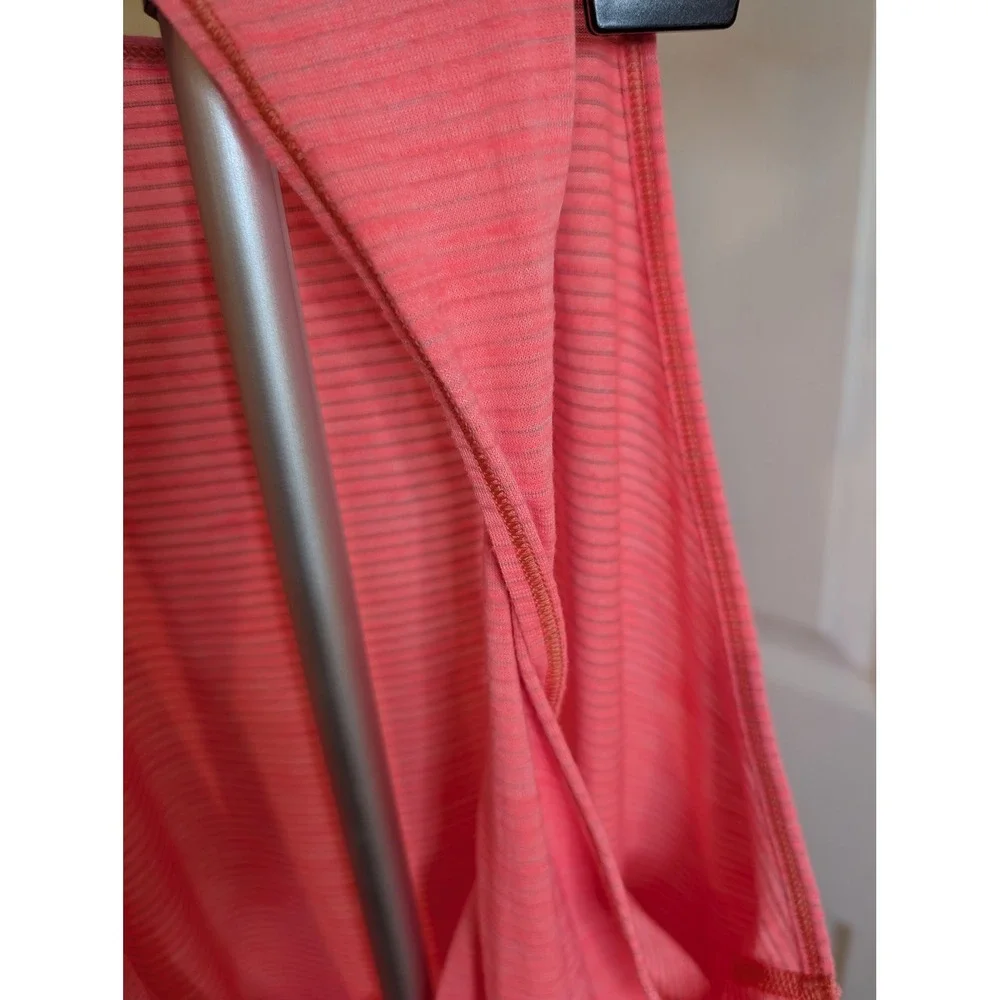 Lululemon Trapeze Twist‎ Tank Top Open Back Striped High Neck - Size 10